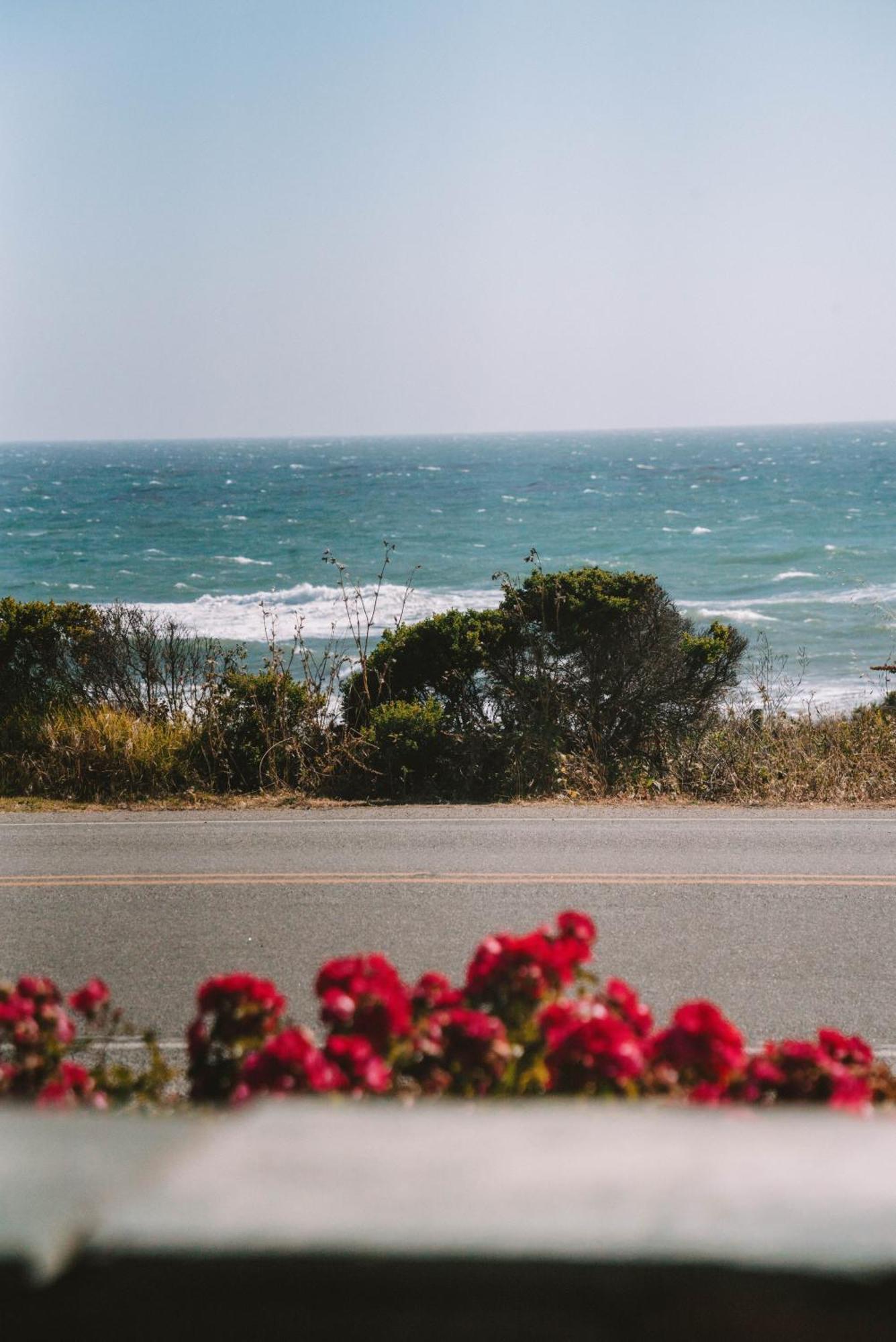 Fireside Inn On Moonstone Beach Cambria Exterior foto
